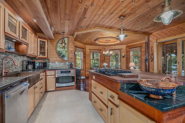42 Lower Camp Road, Northwood, NH 03261