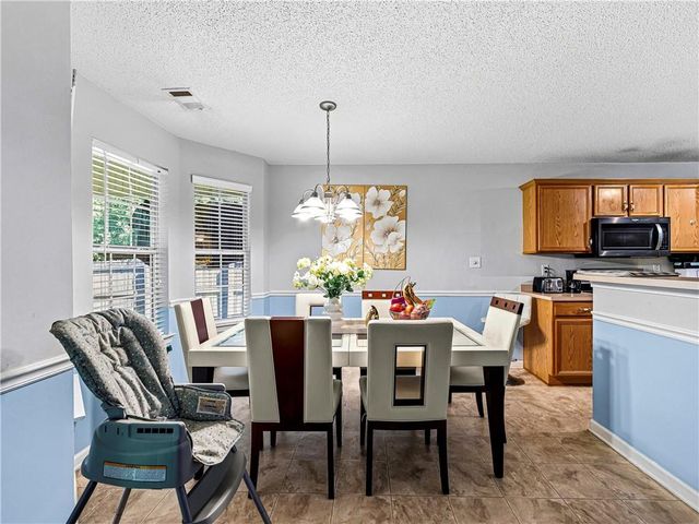 821 Freedom Walk, Locust Grove, GA 30248
