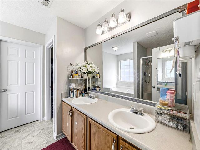 821 Freedom Walk, Locust Grove, GA 30248