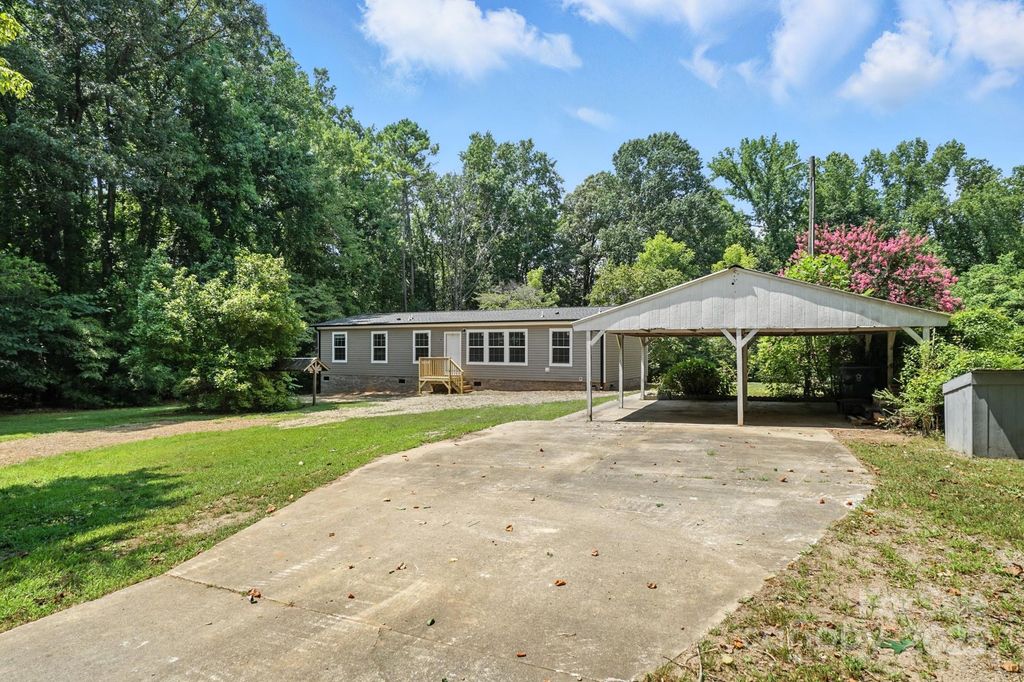 1841 Bascom Lane, Midland, NC 28107