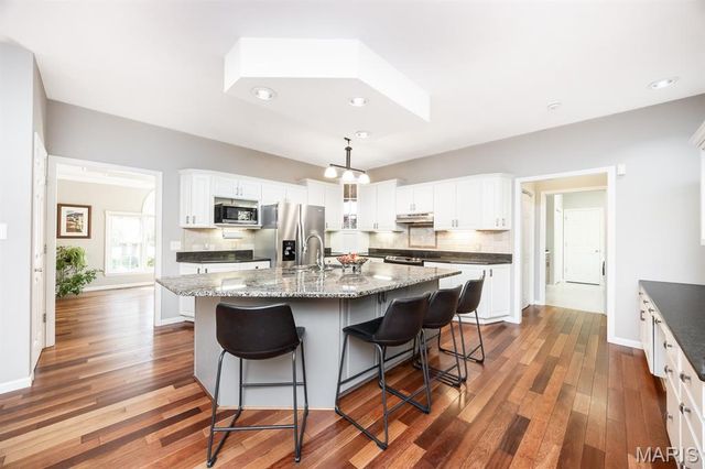 160 Stonehaven Court, O'fallon, IL 62269