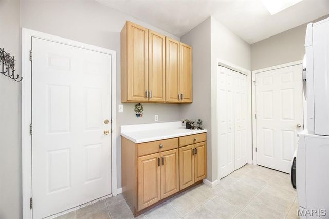 160 Stonehaven Court, O'fallon, IL 62269