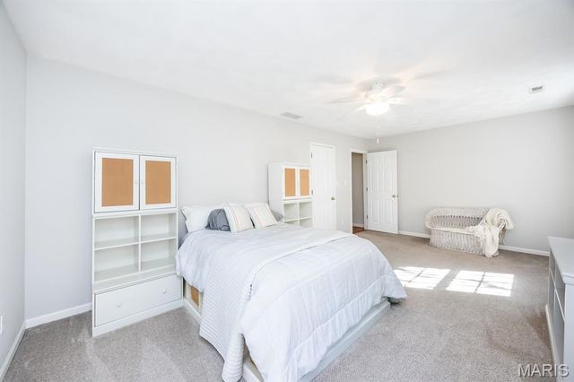 160 Stonehaven Court, O'fallon, IL 62269