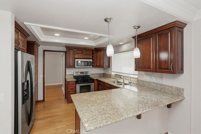7003 Grove, Highland, CA 92346