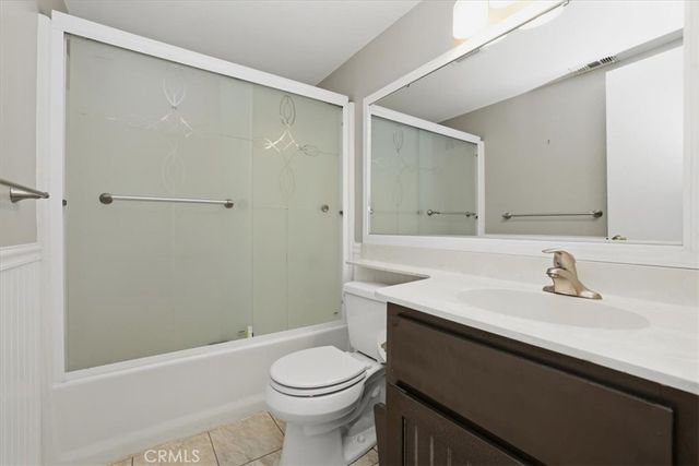 7003 Grove, Highland, CA 92346