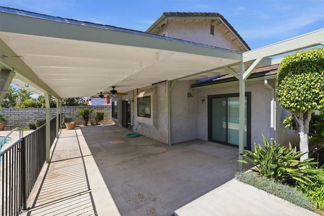 7003 Grove, Highland, CA 92346