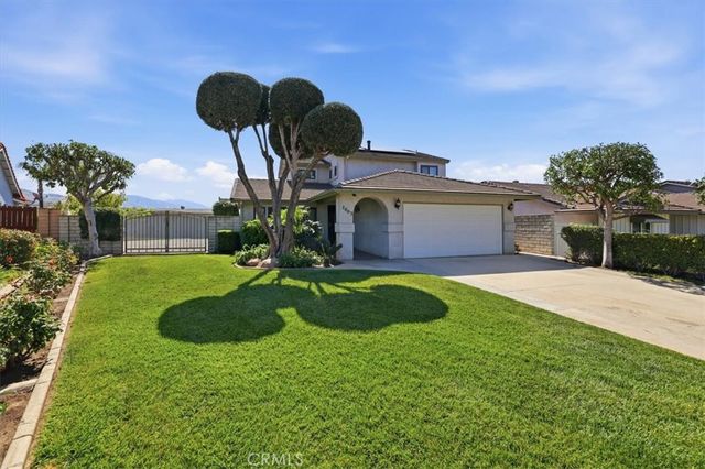 7003 Grove, Highland, CA 92346