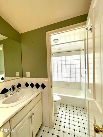 1650 Ard Eevin Avenue, Glendale, CA 91202