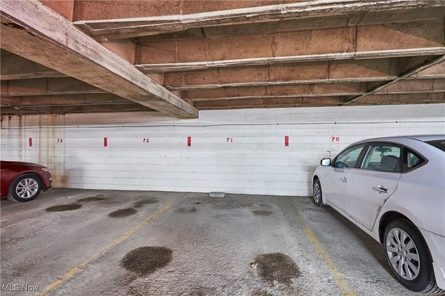 18501 Hilliard Boulevard, Rocky River, OH 44116