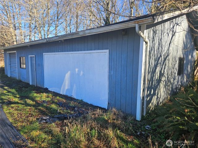 2007 41st Place, Seaview, WA 98644