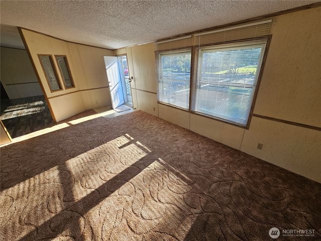 2007 41st Place, Seaview, WA 98644