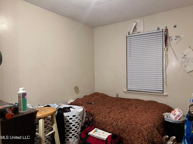 2008 W Northside Drive, Clinton, MS 39056