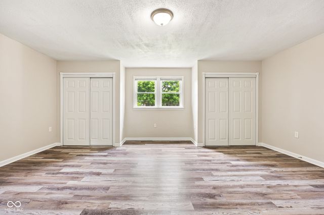 47 Brookside Drive, Whiteland, IN 46184