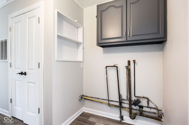 47 Brookside Drive, Whiteland, IN 46184