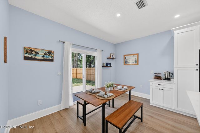 1337 ROXIE Street, Jacksonville, FL 32233