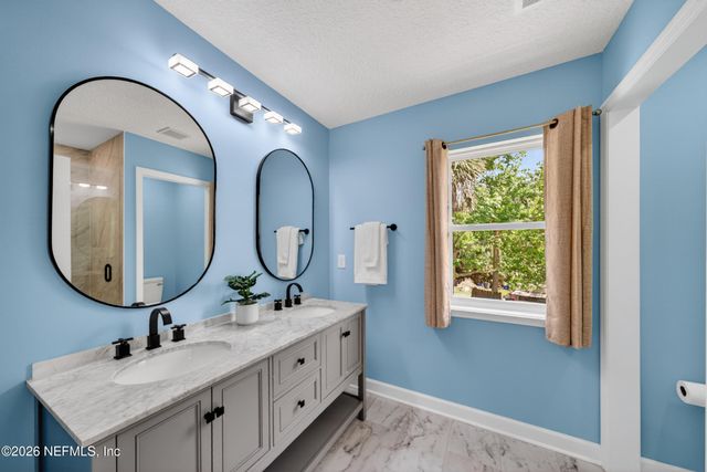 1337 ROXIE Street, Jacksonville, FL 32233