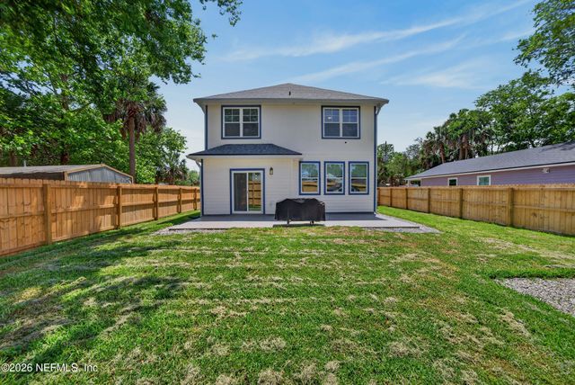 1337 ROXIE Street, Jacksonville, FL 32233