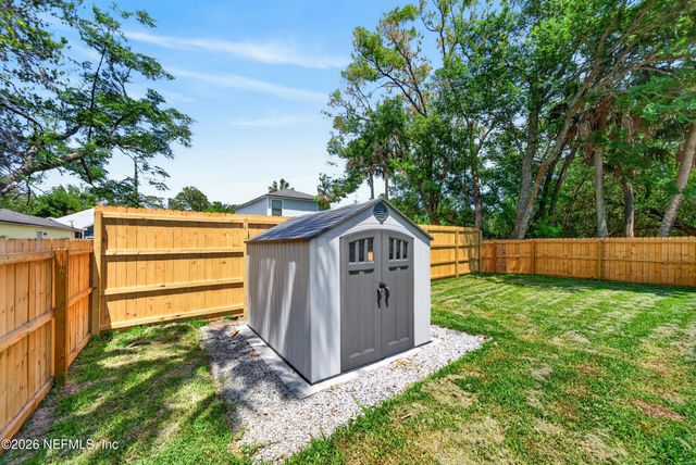 1337 ROXIE Street, Jacksonville, FL 32233