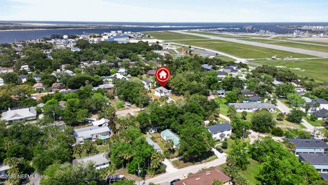 1337 ROXIE Street, Jacksonville, FL 32233