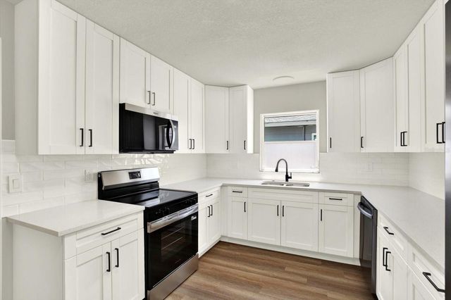 6341 ELMHURST DRIVE, Pinellas Park, FL 33782