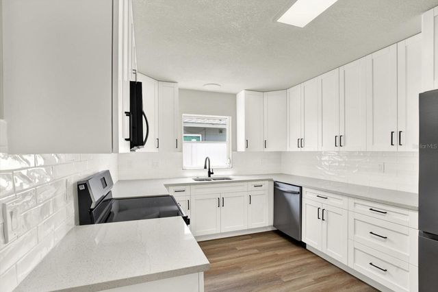 6341 ELMHURST DRIVE, Pinellas Park, FL 33782
