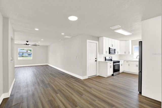 6341 ELMHURST DRIVE, Pinellas Park, FL 33782