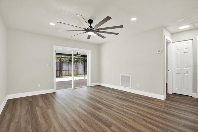 6341 ELMHURST DRIVE, Pinellas Park, FL 33782