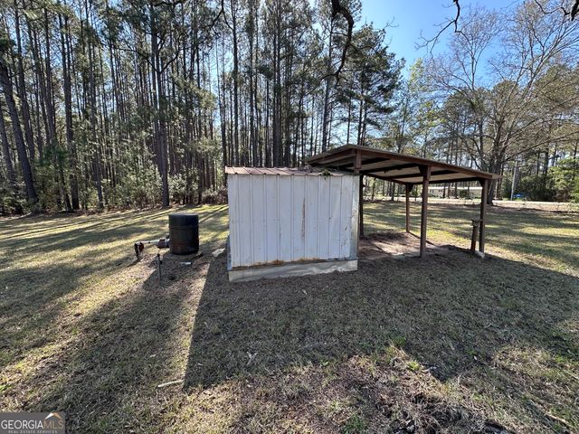 1317 Ga Highway 292, Lyons, GA 30436