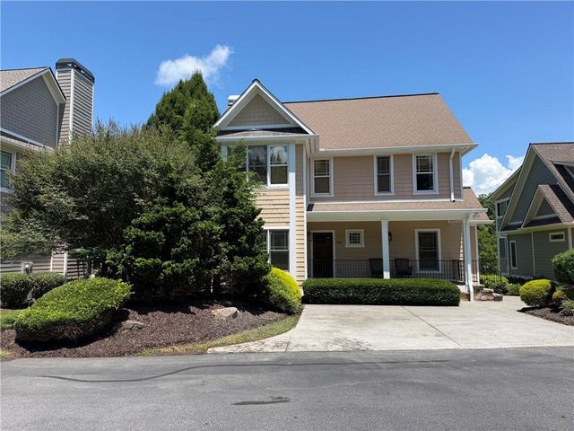 2261 Eastgate Drive E, Hiawassee, GA 30546