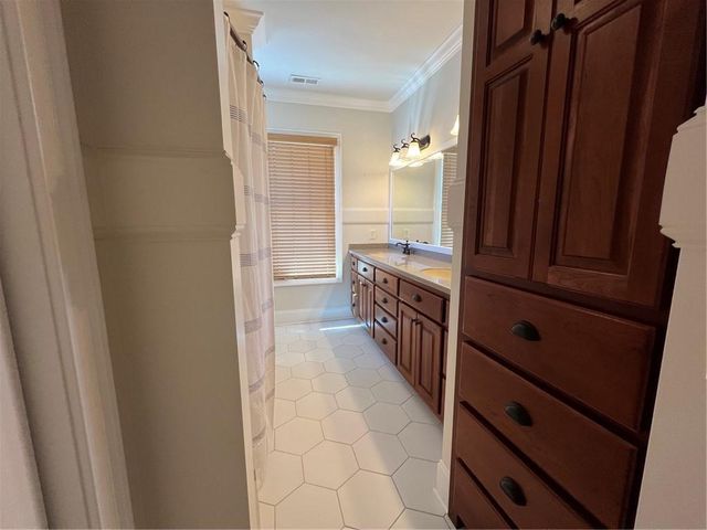 2261 Eastgate Drive E, Hiawassee, GA 30546