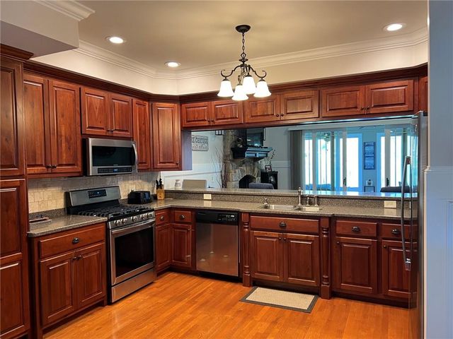 2261 Eastgate Drive E, Hiawassee, GA 30546