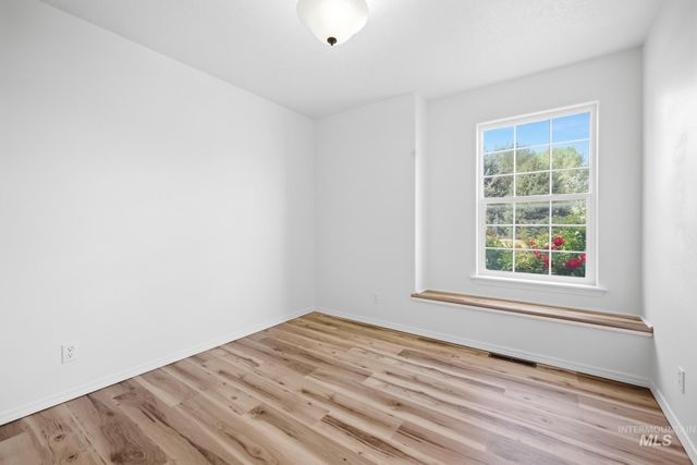 978 Aspenwood Ln, Twin Falls, ID 83301