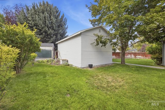 978 Aspenwood Ln, Twin Falls, ID 83301