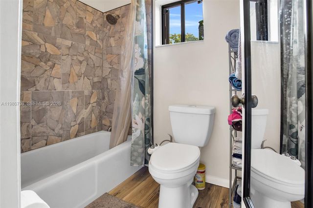 402 SE 14th St, Dania Beach, FL 33004