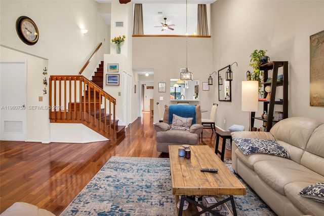 402 SE 14th St, Dania Beach, FL 33004