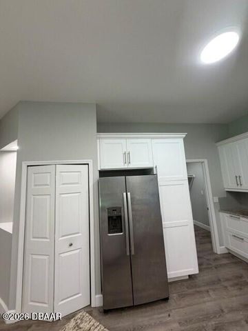 6807 Henno Court, Port Orange, FL 32128