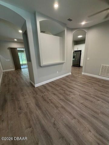 6807 Henno Court, Port Orange, FL 32128