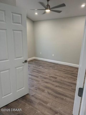 6807 Henno Court, Port Orange, FL 32128