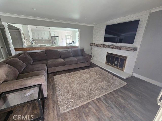 564 E Fellows, Orange, CA 92865