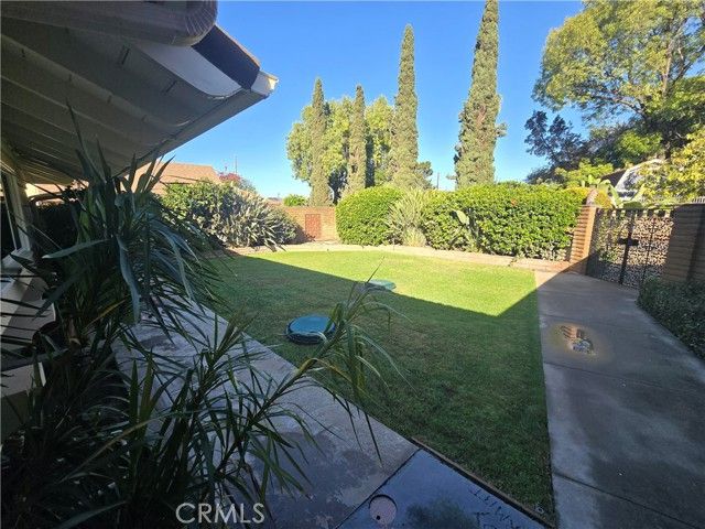 564 E Fellows, Orange, CA 92865