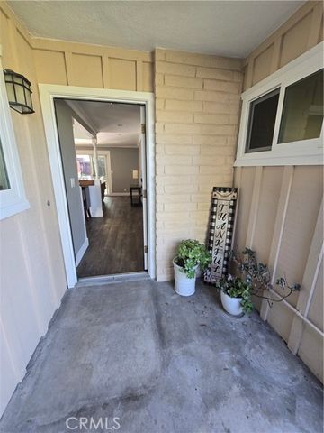 564 E Fellows, Orange, CA 92865