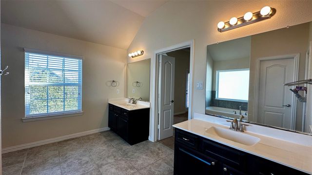 29914 Secret Cove Lane, Brookshire, TX 77423