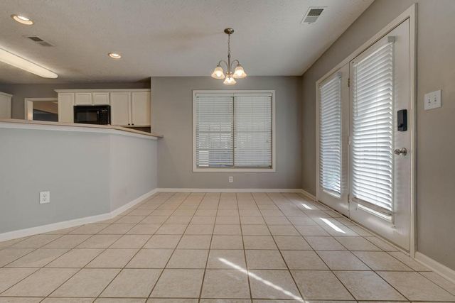 4153 Boone Creek Road, Lexington, KY 40509