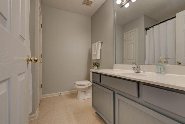 4153 Boone Creek Road, Lexington, KY 40509