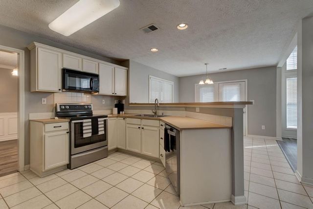 4153 Boone Creek Road, Lexington, KY 40509