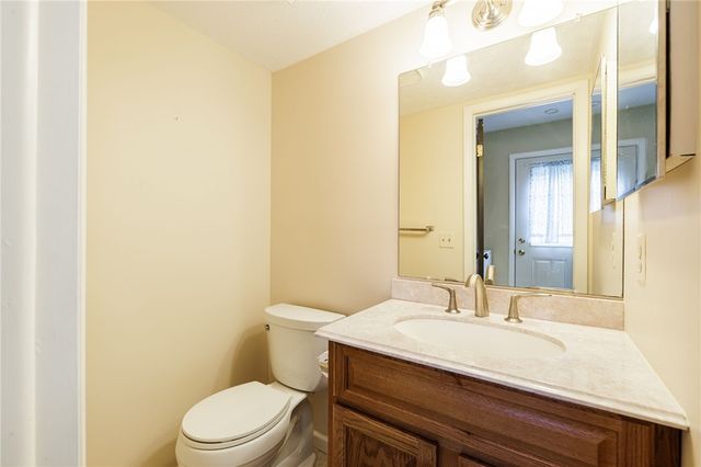 734 Eastbrooke Lane, Brighton, NY 14618