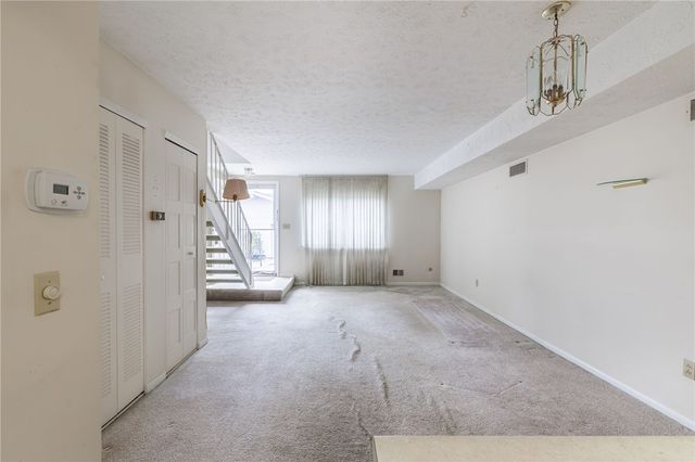 734 Eastbrooke Lane, Brighton, NY 14618