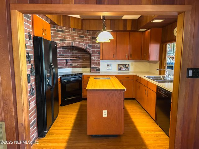 2292 SE 170TH AVENUE Road, Silver Springs, FL 34488