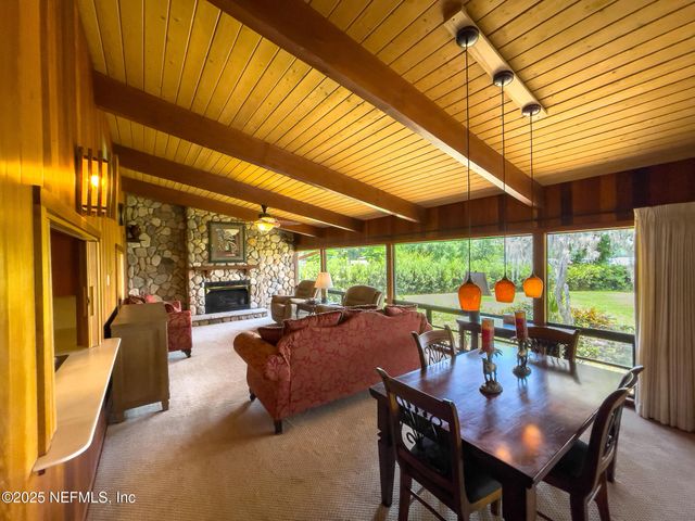 2292 SE 170TH AVENUE Road, Silver Springs, FL 34488