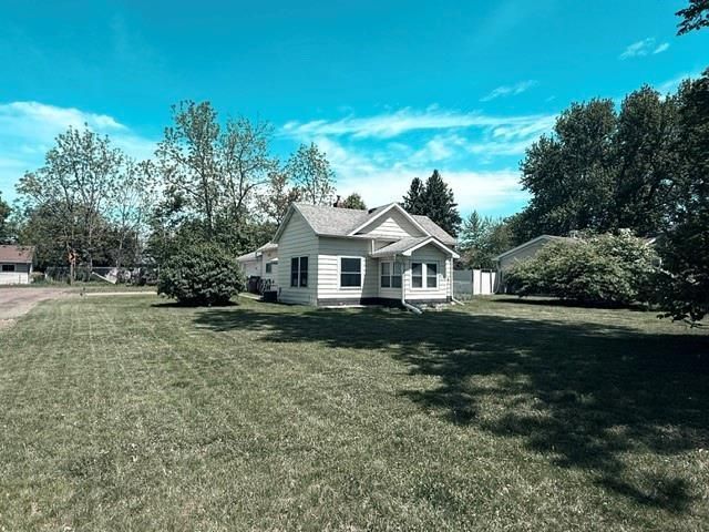 536 Olive Street, Chippewa Falls, WI 54729